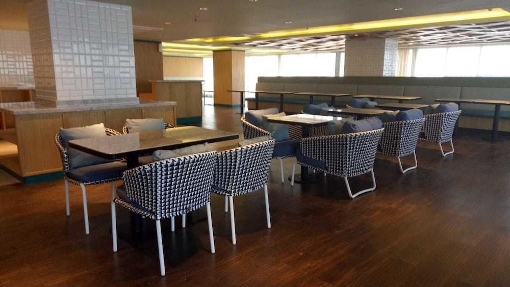 Louis Kienne Hotel Pemuda Семаранг Экстерьер фото