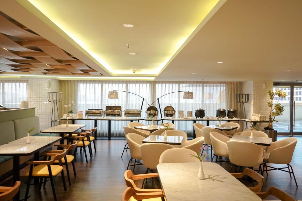 Louis Kienne Hotel Pemuda Семаранг Экстерьер фото