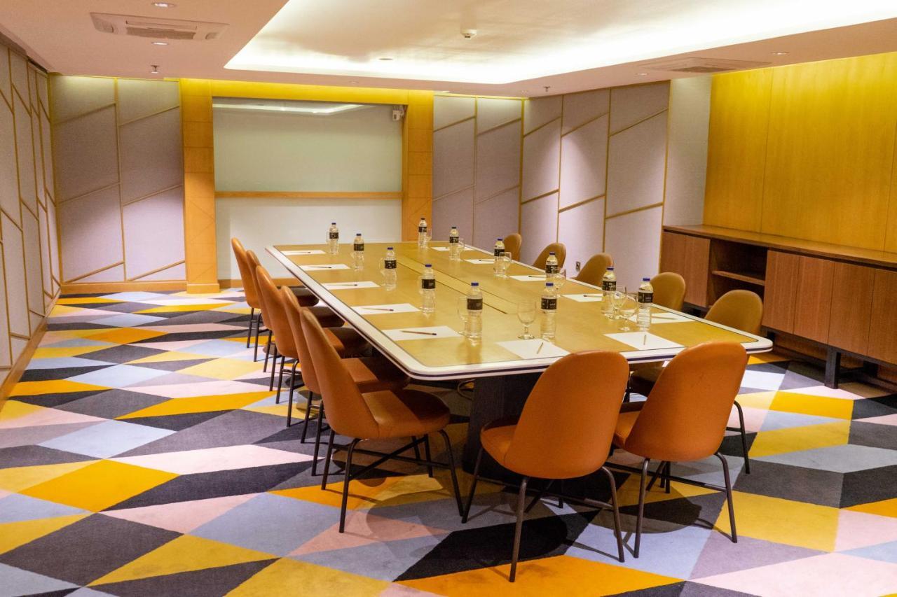 Louis Kienne Hotel Pemuda Семаранг Экстерьер фото